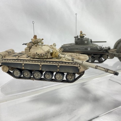 539 - 6 Unimax tanks and military vehicles (1:72 scale) believed to be 'Forces of Valor' range unboxed, in... 