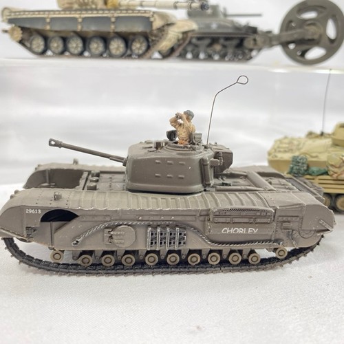 539 - 6 Unimax tanks and military vehicles (1:72 scale) believed to be 'Forces of Valor' range unboxed, in... 