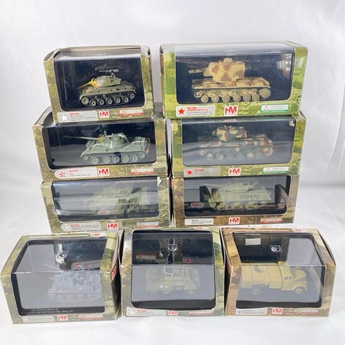 541 - Hobby Master 1:72 Die-cast Tanks (7) and Armoured Fighting Vehicles (4), all in display case except ... 