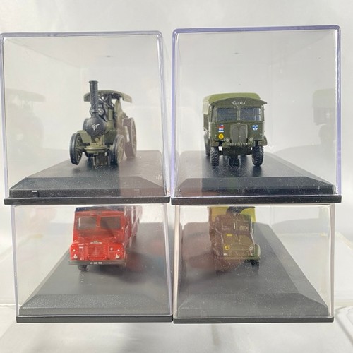 547 - 4 Oxford Diecast vintage military vehicles, no sleeves, cases one cracked - Vehicles Very Good (4) 6... 