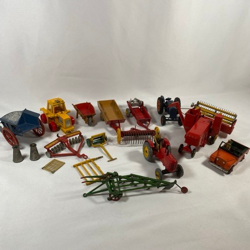 571 - Britains, Dinky, Corgi and Matchbox Farm Agricural vehicles and machines in play worn condition, Cor... 