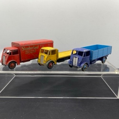 564 - Three Dinky Supertoys Guy Trucks, Dinky Toys 514 Slumberland Guy Van Standard colour Doors Working, ... 