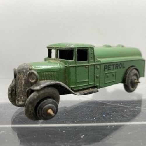 566 - Ten Dinky Toys Trucks/Wagons, Dinky Toys 343 Dodge Farm Tipper Tip Action missing Two flat tyres (F)... 