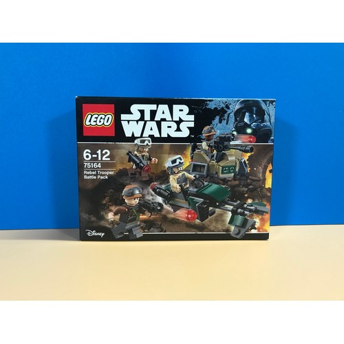 672 - Two Lego Star Wars sets 75170 The Phantom and 75164 Rebel Trooper Battle Pack, Both Sealed and Star ... 