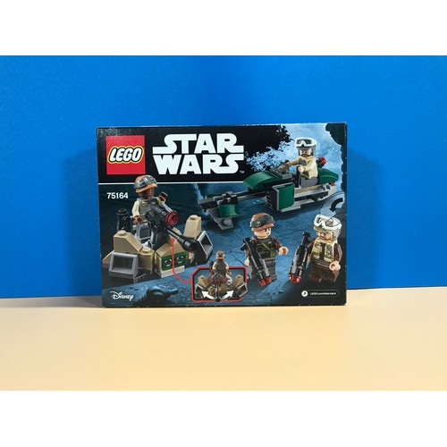 672 - Two Lego Star Wars sets 75170 The Phantom and 75164 Rebel Trooper Battle Pack, Both Sealed and Star ... 