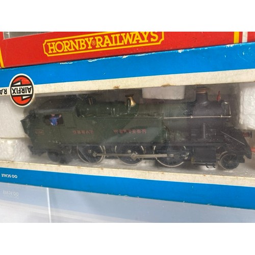 144 - Five Tank Locomotives 
Hornby R862 Class M7 0-4-4 30111 in BR Black (G) Tested Runner
Airfix 54150-1... 