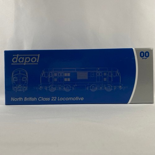 46 - Dapol OO gauge NORTH BRITISH CLASS 22 LOCOMOTIVE, D6322 BR Green with small yellow panels and Disc H... 