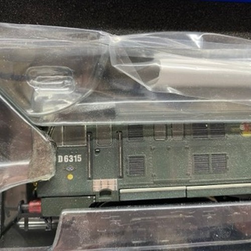 47 - Dapol OO gauge CLASS 22 NORTH BRITISH LOCOMOTIVE, No.D6315, weathered B.R. green livery (D1000X), Ke... 