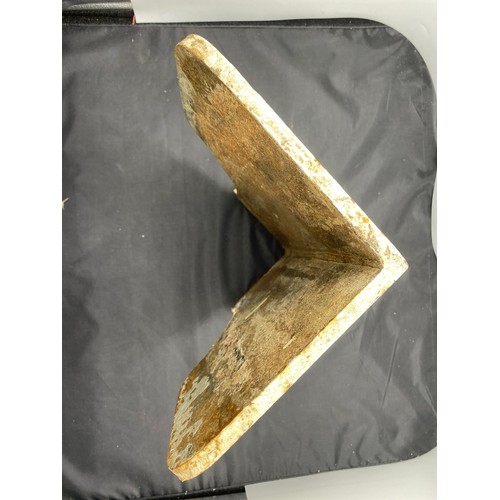 318B - Cast Iron Railway 1/4 Mile Marker - Fair (1) 6200g