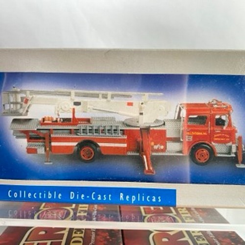 14 - 6 Corgi US Fire Vehicles, E-One Top Mount Seattle 54802, E-One Side Mount Seattle 54702, E-One 75' L... 