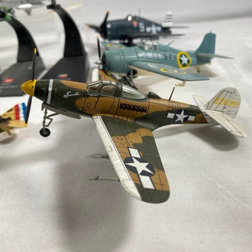 5 - 20 planes in total, 16 Amercom 1:72, 1941 Junkers Ju 87B-2, 1917 Albatros D.V, 1917 Fokker Dr.1, 191... 