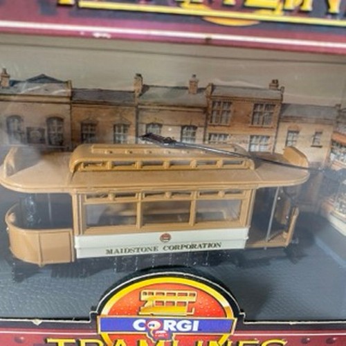 16 - 4 Corgi Tramlines 1:72 Trams, C990/1 Southampton Corporation Tramways single-deck, C990/3 Derby Corp... 