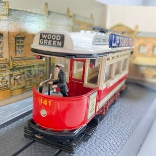 17 - 4 Corgi Tramlines 1:72 Trams, Croydon Corporation Tramways double-deck open 'Liptons Tea', Q991/7 Na... 