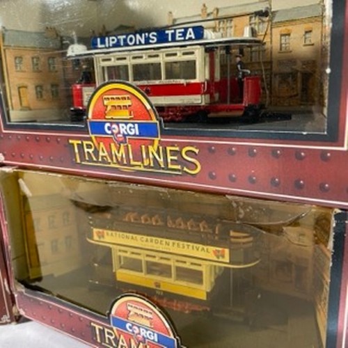 17 - 4 Corgi Tramlines 1:72 Trams, Croydon Corporation Tramways double-deck open 'Liptons Tea', Q991/7 Na... 