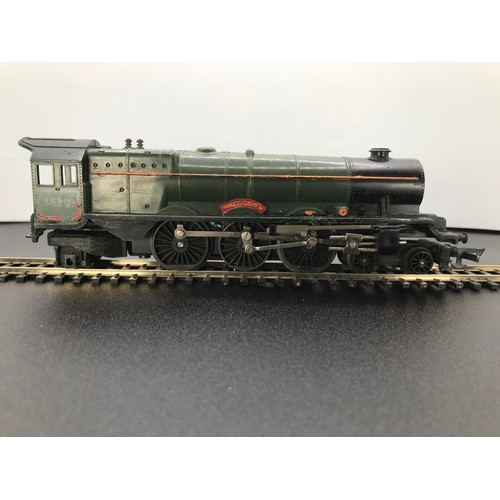 275 - Four Triang Hornby OO Steam Locomotives One runner others Spares/Repair, Triang R259 4-6-2 Britannia... 