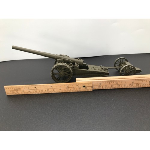 106 - Three Die-cast Field Guns and Two Medieval Battle Scenes, Britains Field Gun with Functioning Spring... 