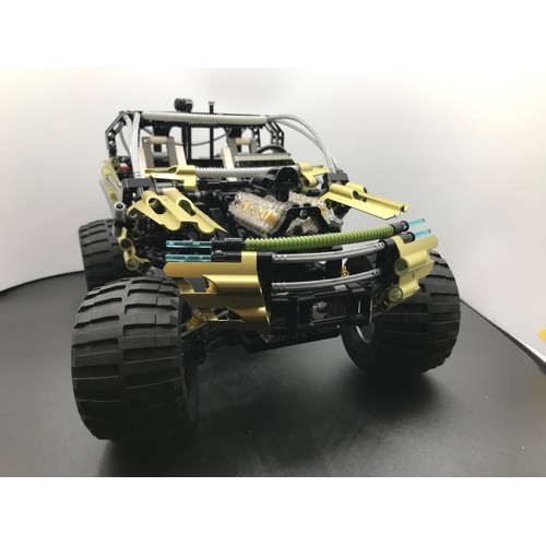 153 - Lego Technic 8466 4x4 Off-Roader Built with Box, First released in 2001, Appears Complete, Includes ... 