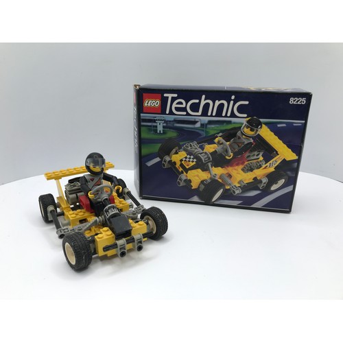 164 - Lego Technic 8225 Road Rally V with Box, First released in 1995, Appears Complete, Includes Instruct... 