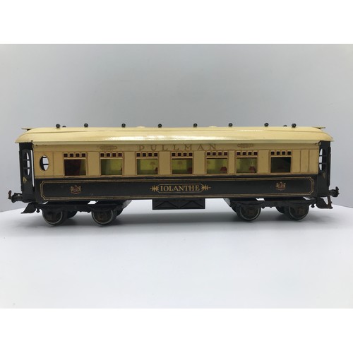 216 - A Hornby Series 0 Gauge Special Pullman Iolanthe and Arcadia Coaches, Arcadia with Corridor Coach Co... 