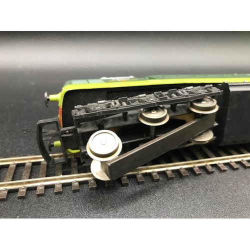 270 - Two Lima Diesel Locos OO Gauge both Tested Runners, 
Lima Class 52 Western Explorer BR Green D1002, ... 