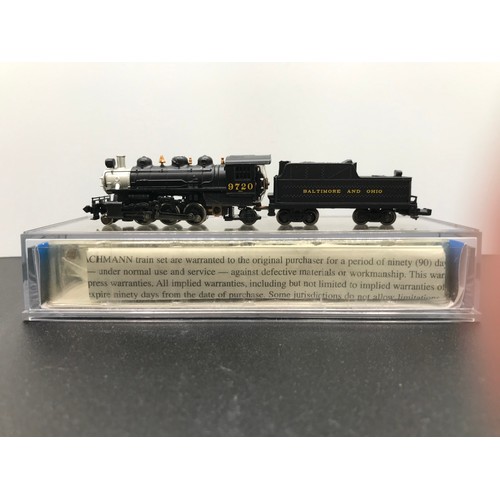 361 - A Bachmann 51562 'N gauge' American Steam Locomotive, Tested Runner, Prairie 2-6-2 & Tender #9720, B... 