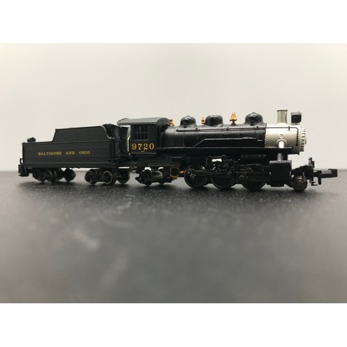 361 - A Bachmann 51562 'N gauge' American Steam Locomotive, Tested Runner, Prairie 2-6-2 & Tender #9720, B... 