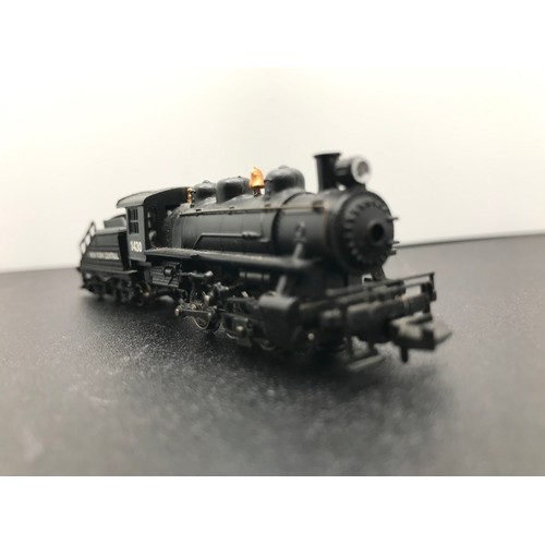 364 - A Bachmann 50570 'N gauge' American Steam Locomotive, Tested Runner, USRA 0-6-0 Switcher & Tender #1... 