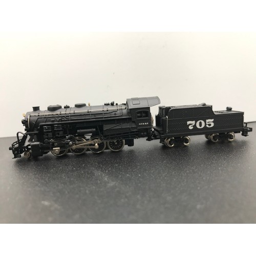 370 - A Bachmann 'N gauge' American Steam Locomotive, Tested Runner, Bachmann 53052 Consolidation 2-8-0 & ... 