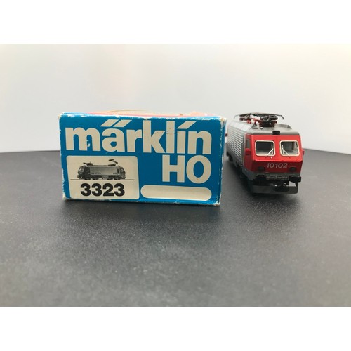 250 - Marklin 3323 SBB CFF FFS 10102 Electric Loco, Tested Non-Runner, suspected has been modified for cen... 