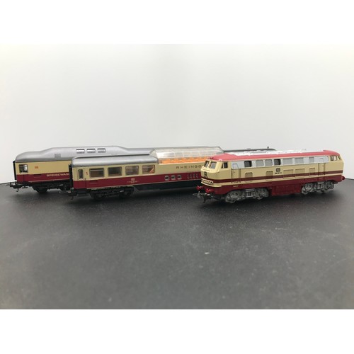 251 - Lima 1631 DB 218 217-8 Diesel Locomotive HO, with two complimenting coaches, Tested Runner, Unboxed ... 