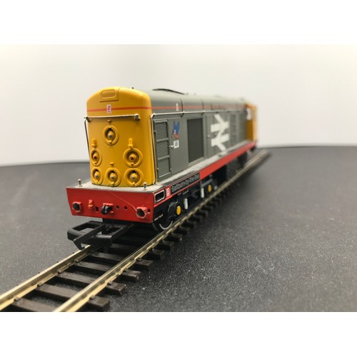 281 - Bachmann 32-045 Class 20 20118 'Saltburn by the Sea' BR Railfreight Red Stripe, DCC Sound Fitted by ... 