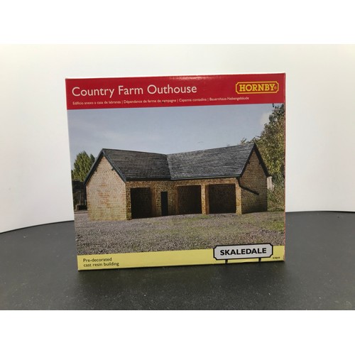 436 - 13 'OO' mainly Hornby Skaledale and Scenecraft Buildings includes, R9662 Low-Relief Modern Factory F... 