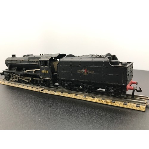 334 - Two Dublo 3-Rail Locomotives, EDL17 (31017) 0-6-0 Tank Loco 69567 Tested Runner Boxed (Good) with In... 