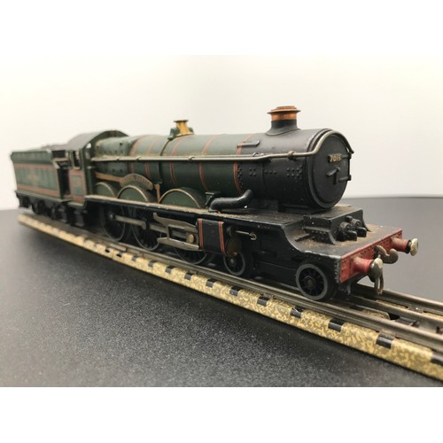 336 - Two Dublo 3-Rail Locomotives, EDLT20 4-6-0 7013 Loco & Tender 'Bristol Castle' Boxed (Good), Rings a... 