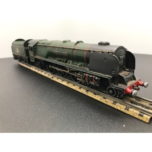 336 - Two Dublo 3-Rail Locomotives, EDLT20 4-6-0 7013 Loco & Tender 'Bristol Castle' Boxed (Good), Rings a... 