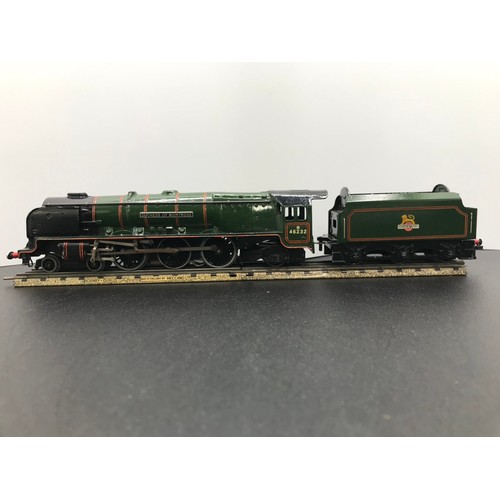 343 - Two Hornby Dublo 3-Rail Locomotives, Dublo 31012 EDL12 Locomotive 4-6-2 BR 'Duchess of Montrose' 462... 