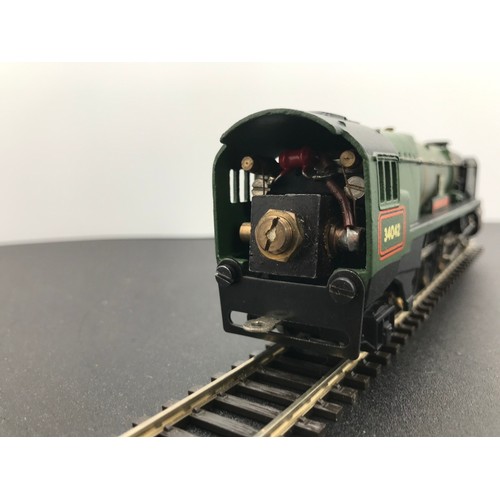 265 - Wrenn W2236 4-6-2 West Country OO Locomotive 'Dorchester' 34042 BR Green, Boxed with Rings (Very Goo... 