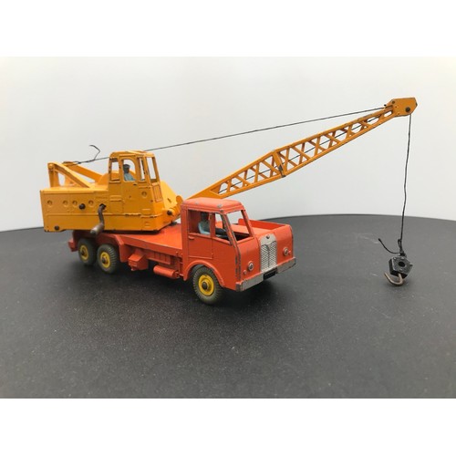 33 - Dinky Supertoys 972 20-Ton Lorry Mounted Crane 