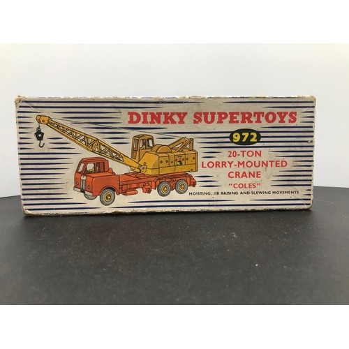 33 - Dinky Supertoys 972 20-Ton Lorry Mounted Crane 