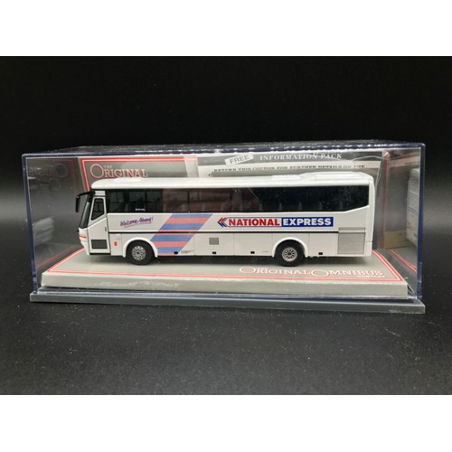 25 - Four National Express coaches and Two City Link coaches, 1:76 scale, Limited Edition Corgis OM46102 ... 