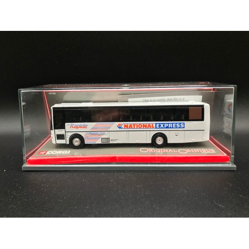 25 - Four National Express coaches and Two City Link coaches, 1:76 scale, Limited Edition Corgis OM46102 ... 