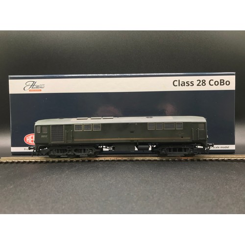 290 - Hattons Heljan 28141 Class 28 Co-Bo Metropolitan Vickers D5717 BR Green Factory Weathered OO Gauge, ... 