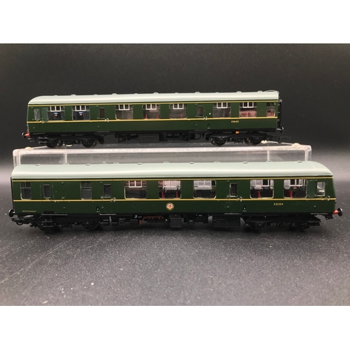 298 - Bachmann 31-326 Class 105 Two Car DMU BR Green with Speed Whiskers, OO Gauge, Tested Runner, DCC rea... 