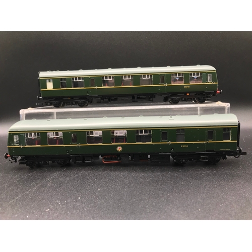 298 - Bachmann 31-326 Class 105 Two Car DMU BR Green with Speed Whiskers, OO Gauge, Tested Runner, DCC rea... 