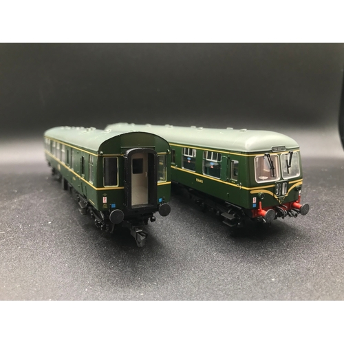 298 - Bachmann 31-326 Class 105 Two Car DMU BR Green with Speed Whiskers, OO Gauge, Tested Runner, DCC rea... 