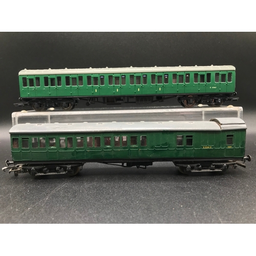 309 - Three OO Gauges Southern Railway Coaches, Two Lima, the Guards Coach kit-built, 'Ready-to-roll' cond... 