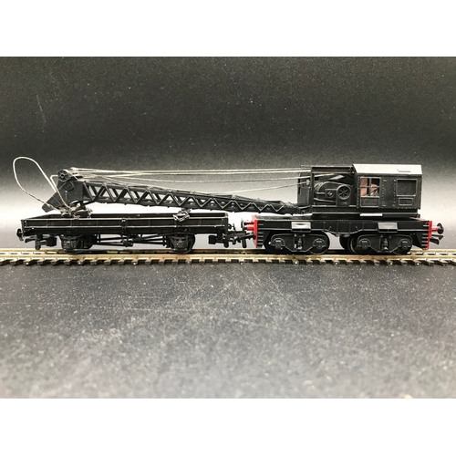 322 - Bachmann OO Crew Wagon and Kit-built Crane in Black, 'Ready-to-Roll' - Good (2) 300g