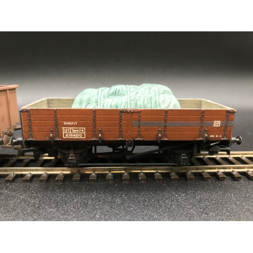 326 - Nine OO interesting Rolling Stock, includes GW Brown metal kit wagon, each other wagon with loads as... 