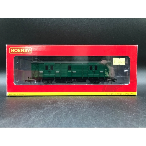 329 - 15 OO Gauge Boxed Rolling-stock various manufacturers, Bachmann 38-526W, 39-550, 39-530, 38-326, 33-... 