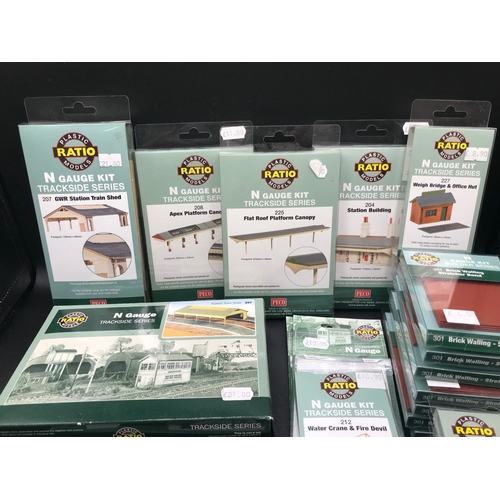 123 - Ex-Shop Stock New Peco Ratio Plastic Models N Gauge Trackside Series kits and Accessories, includes ... 